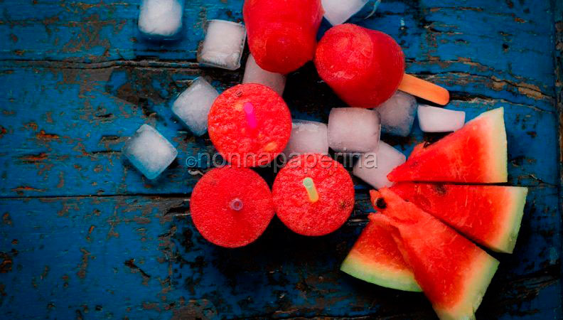 Ghiaccioli di anguria : I dessert più buoni dell’estate